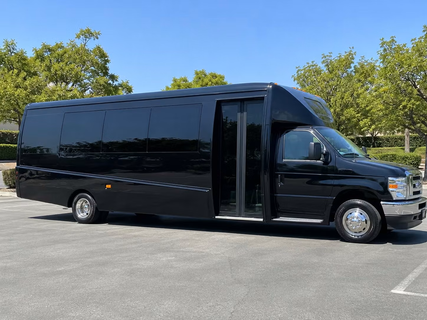 20 passenger minibus